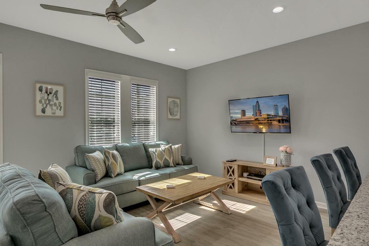 Ferienwohnung New 3/2 Duplex Minutes From Heart Of Tampa -Unit B Exterior foto