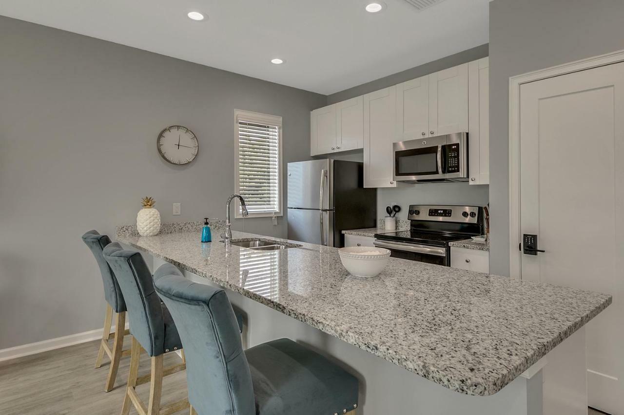 Ferienwohnung New 3/2 Duplex Minutes From Heart Of Tampa -Unit B Exterior foto