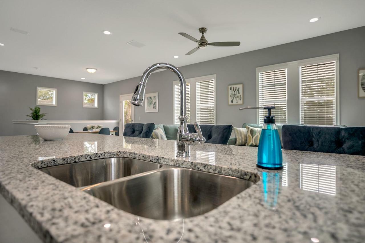 Ferienwohnung New 3/2 Duplex Minutes From Heart Of Tampa -Unit B Exterior foto